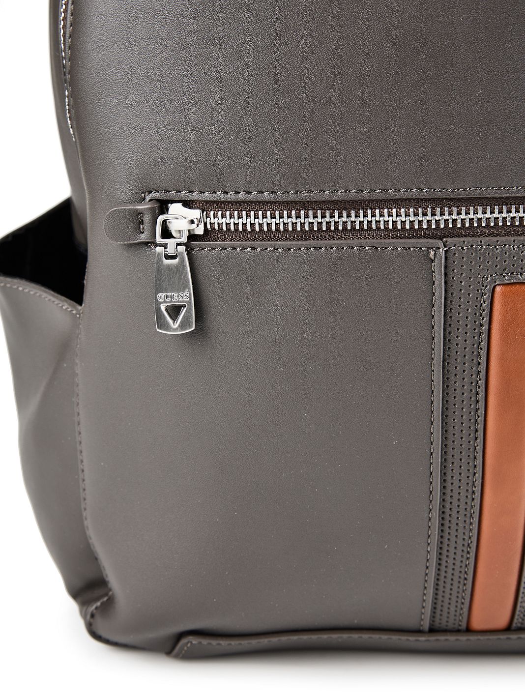 Guess Torino Mochila urbana 42.5 cm Compartimento para el portátil Guess Torino Mochila urbana 42.5 cm Compartimento para el portátil