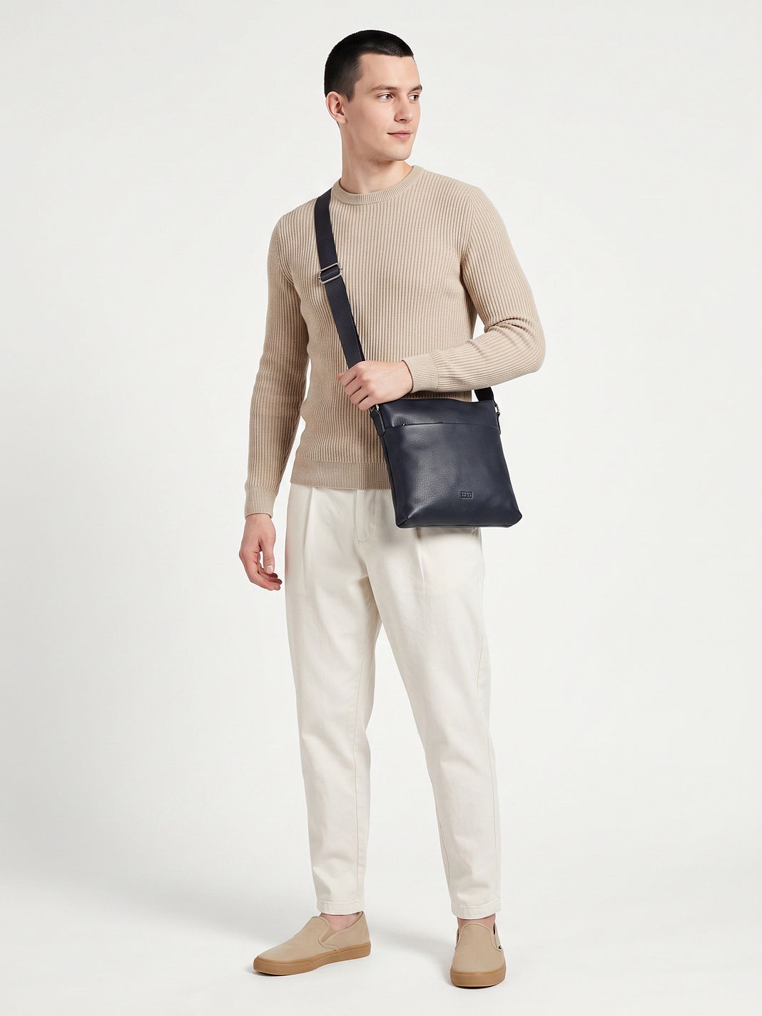 Jost Lysa Crossbody taske Læder 25 cm Jost Lysa Crossbody taske Læder 25 cm
