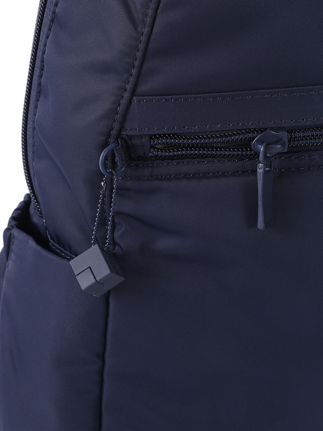 Hedgren Inner City Daypack 39 cm Laptoprum Hedgren Inner City Daypack 39 cm Laptoprum