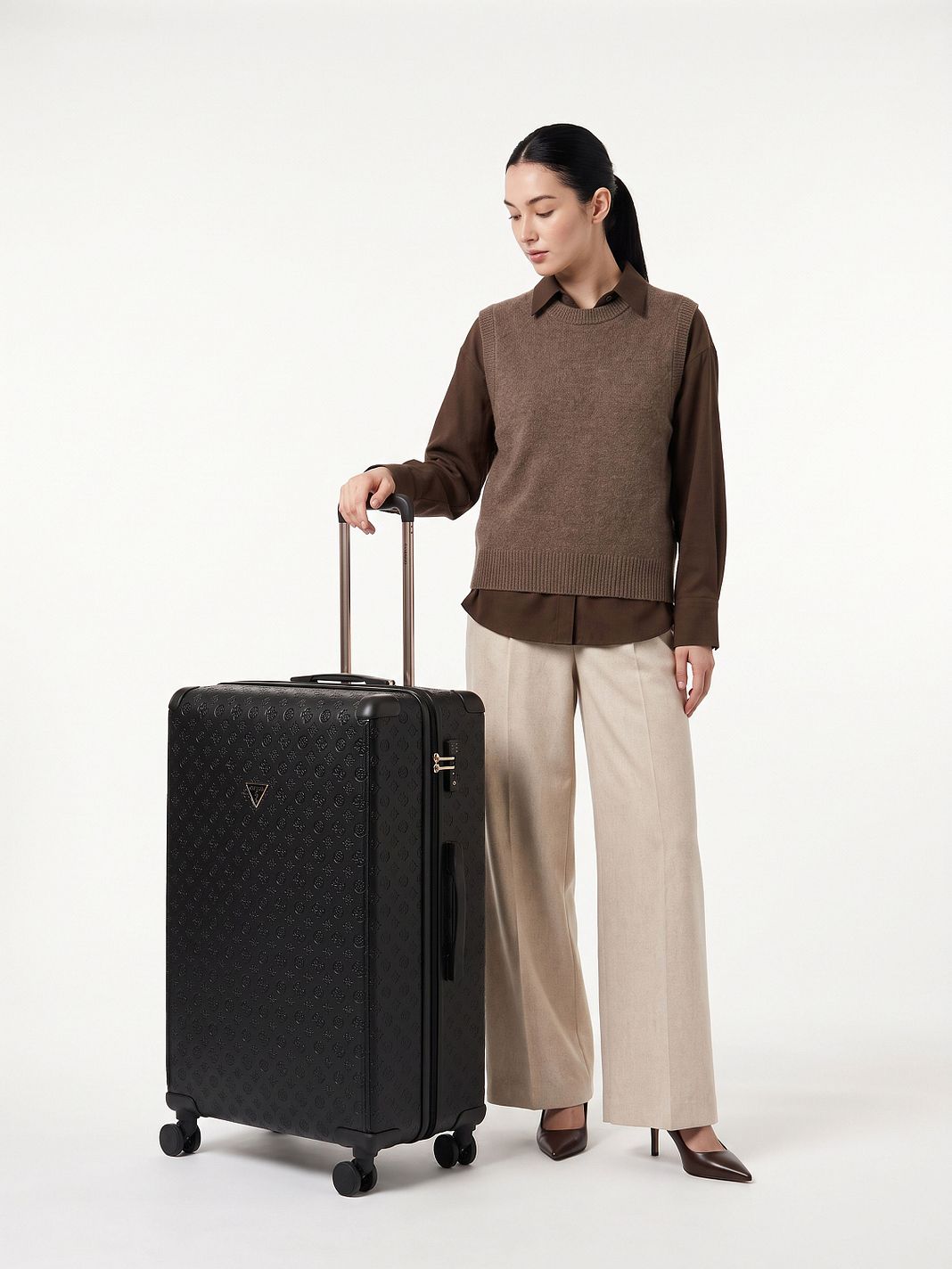 Guess Lenwood 4 ruedas Trolley 76 cm Con asa expansible Guess Lenwood 4 ruedas Trolley 76 cm Con asa expansible