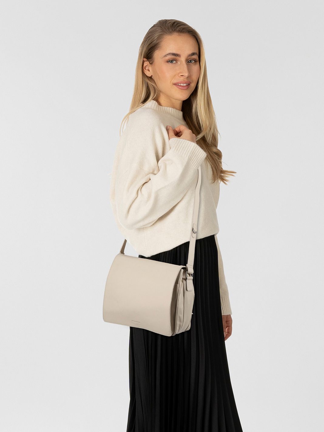 Harbour 2nd Just Pure Monique Monique Messenger bags Läder 47 cm Harbour 2nd Just Pure Monique Monique Messenger bags Läder 47 cm