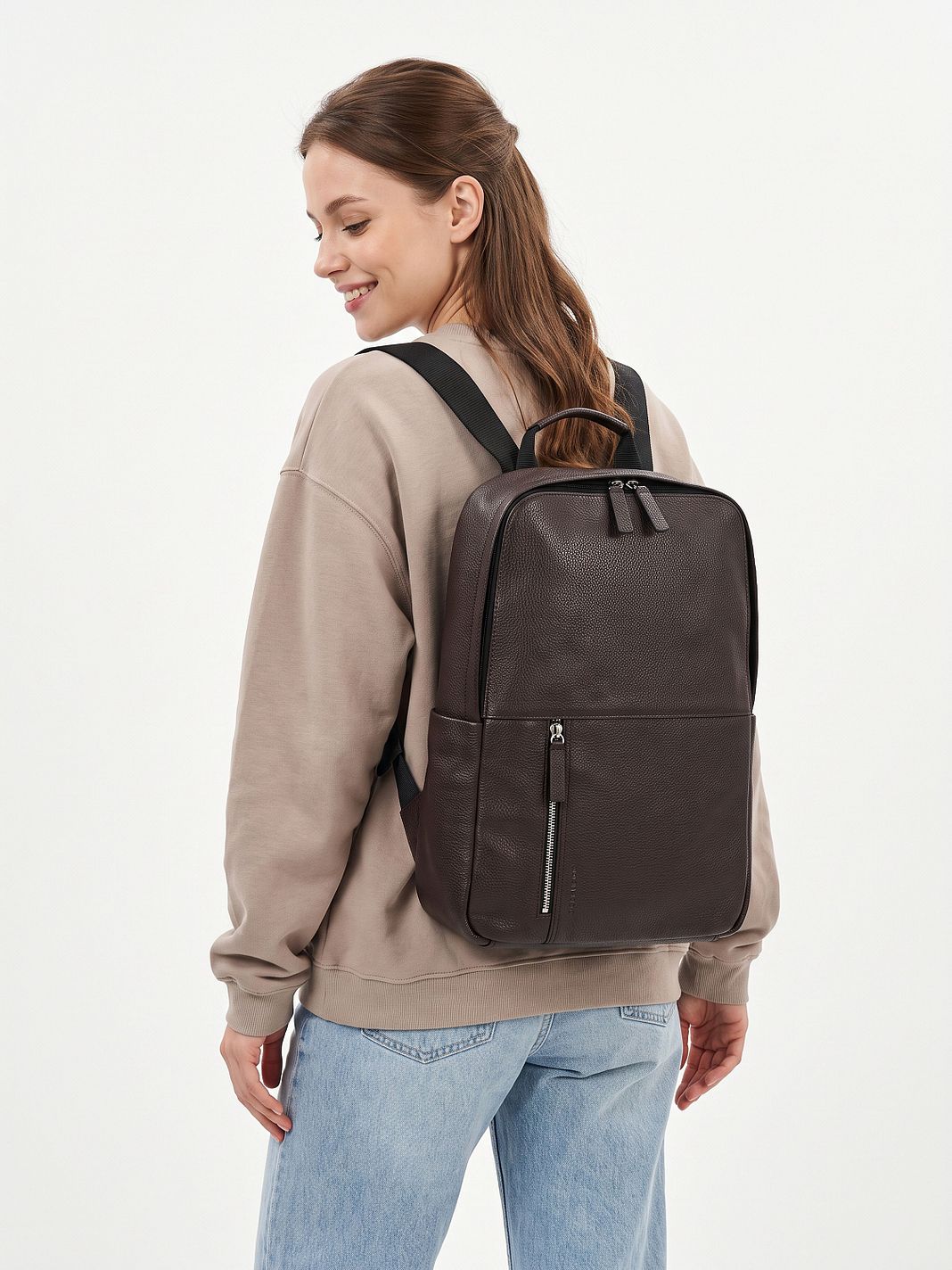 Strellson Kennington Daypack Læder 42 cm Laptoprum Strellson Kennington Daypack Læder 42 cm Laptoprum
