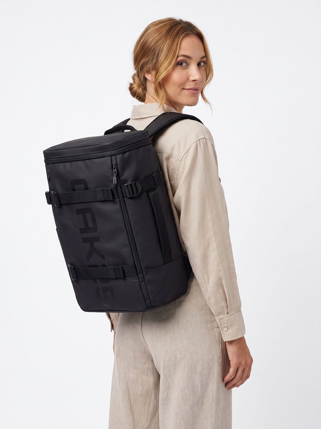 OAK25 LumoSense Daypack 43 cm Laptoprum OAK25 LumoSense Daypack 43 cm Laptoprum