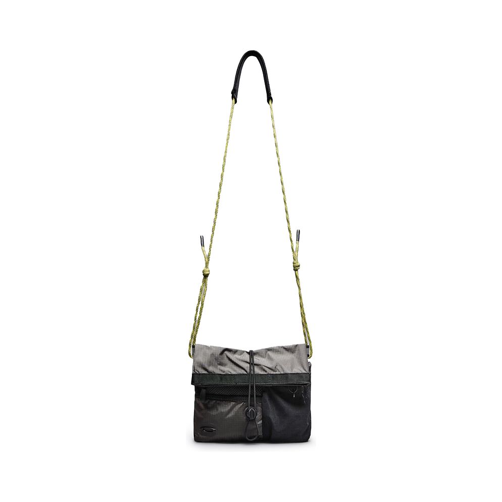 Oakley Reserve Borsa a tracolla 22 cm Oakley Reserve Borsa a tracolla 22 cm