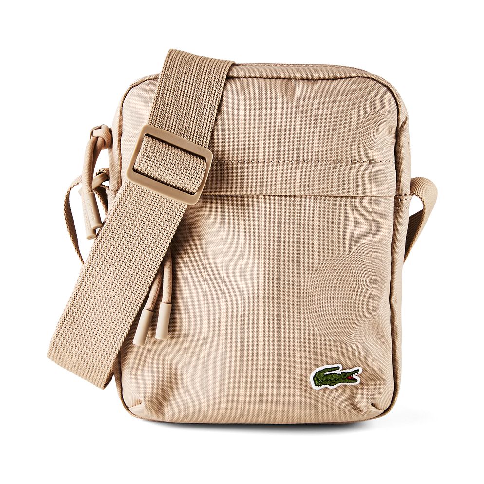 Lacoste Core Essentials Neocroc Crossbody taška 16.5 cm Lacoste Core Essentials Neocroc Crossbody taška 16.5 cm