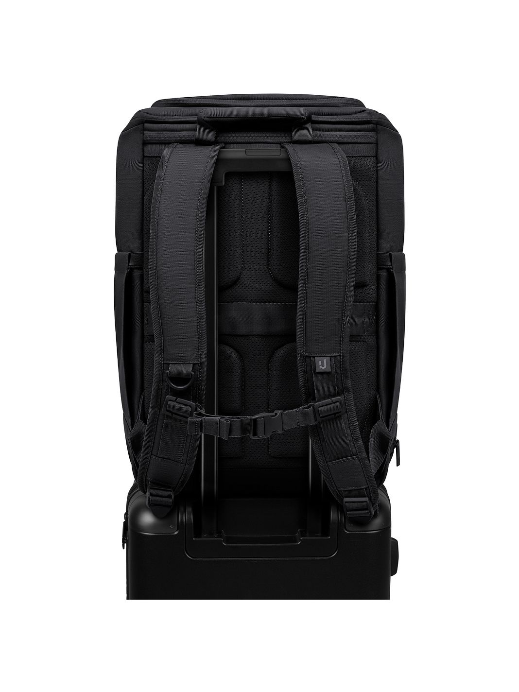 Johnny Urban Finn Mochila urbana 46 cm Compartimento para el portátil Johnny Urban Finn Mochila urbana 46 cm Compartimento para el portátil