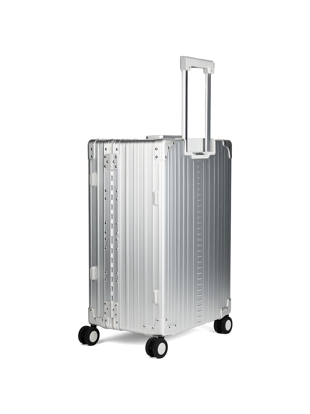 Aleon Carrello Traveler a 4 ruote in Alluminio da 67 cm con borsa per indumenti Aleon Carrello Traveler a 4 ruote in Alluminio da 67 cm con borsa per indumenti