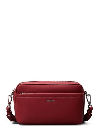 Calvin Klein CK Must Skuldertaske 21.5 cm Calvin Klein CK Must Skuldertaske 21.5 cm