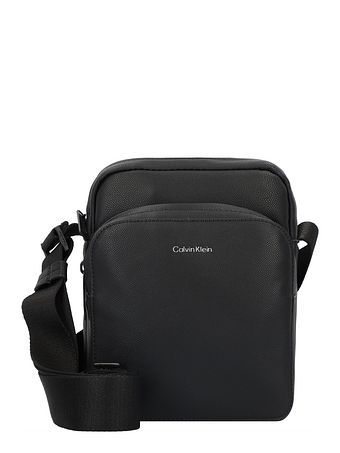 Calvin Klein CK Must Mini Bag skuldertaske 18 cm Calvin Klein CK Must Mini Bag skuldertaske 18 cm