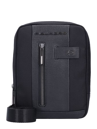 Piquadro Kort skuldertaske 17 cm Piquadro Kort skuldertaske 17 cm