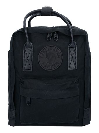 Fjällräven Kanken No.2 Black Mini Backpack 29 cm Fjällräven Kanken No.2 Black Mini Backpack 29 cm