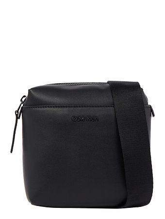 Calvin Klein Clean Essential Skuldertaske 15.5 cm