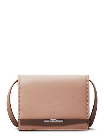 Calvin Klein CK Linear Skuldertaske 20 cm Calvin Klein CK Linear Skuldertaske 20 cm