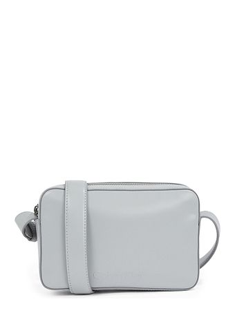 Calvin Klein Embossed Skuldertaske 22.5 cm Calvin Klein Embossed Skuldertaske 22.5 cm