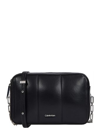 Calvin Klein Line Quilt Skuldertaske 19.5 cm