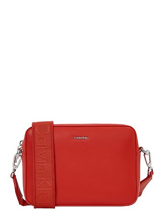 Calvin Klein CK Mixmedia Skuldertaske 22 cm Calvin Klein CK Mixmedia Skuldertaske 22 cm