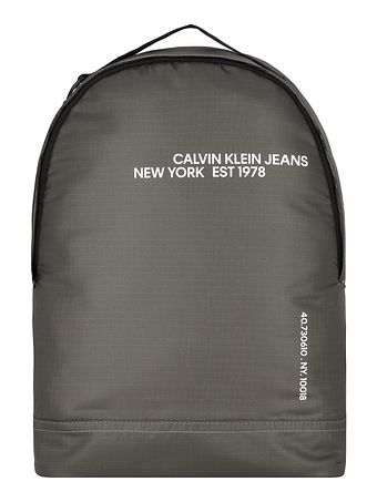 Calvin Klein Jeans Sport Essentials Daypack 40 cm Laptoprum Calvin Klein Jeans Sport Essentials Daypack 40 cm Laptoprum