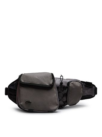 Oakley Latitude 34 cm