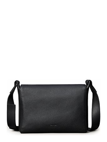 Calvin Klein Micro Pebble Messenger-taske 27 cm Calvin Klein Micro Pebble Messenger-taske 27 cm