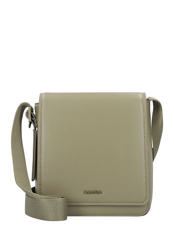 Calvin Klein Minimal Focus Skuldertaske 22 cm Calvin Klein Minimal Focus Skuldertaske 22 cm