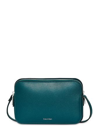 Calvin Klein Foil Skuldertaske 21 cm