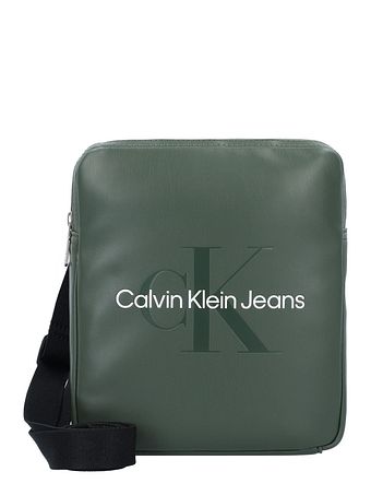 Calvin Klein Jeans Monogram Soft Skuldertaske 19.5 cm Calvin Klein Jeans Monogram Soft Skuldertaske 19.5 cm