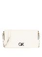 Calvin Klein Re-Lock Taška přes rameno 24 cm