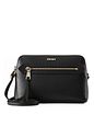DKNY Bryant Ave Skuldertaske Læder 22 cm
