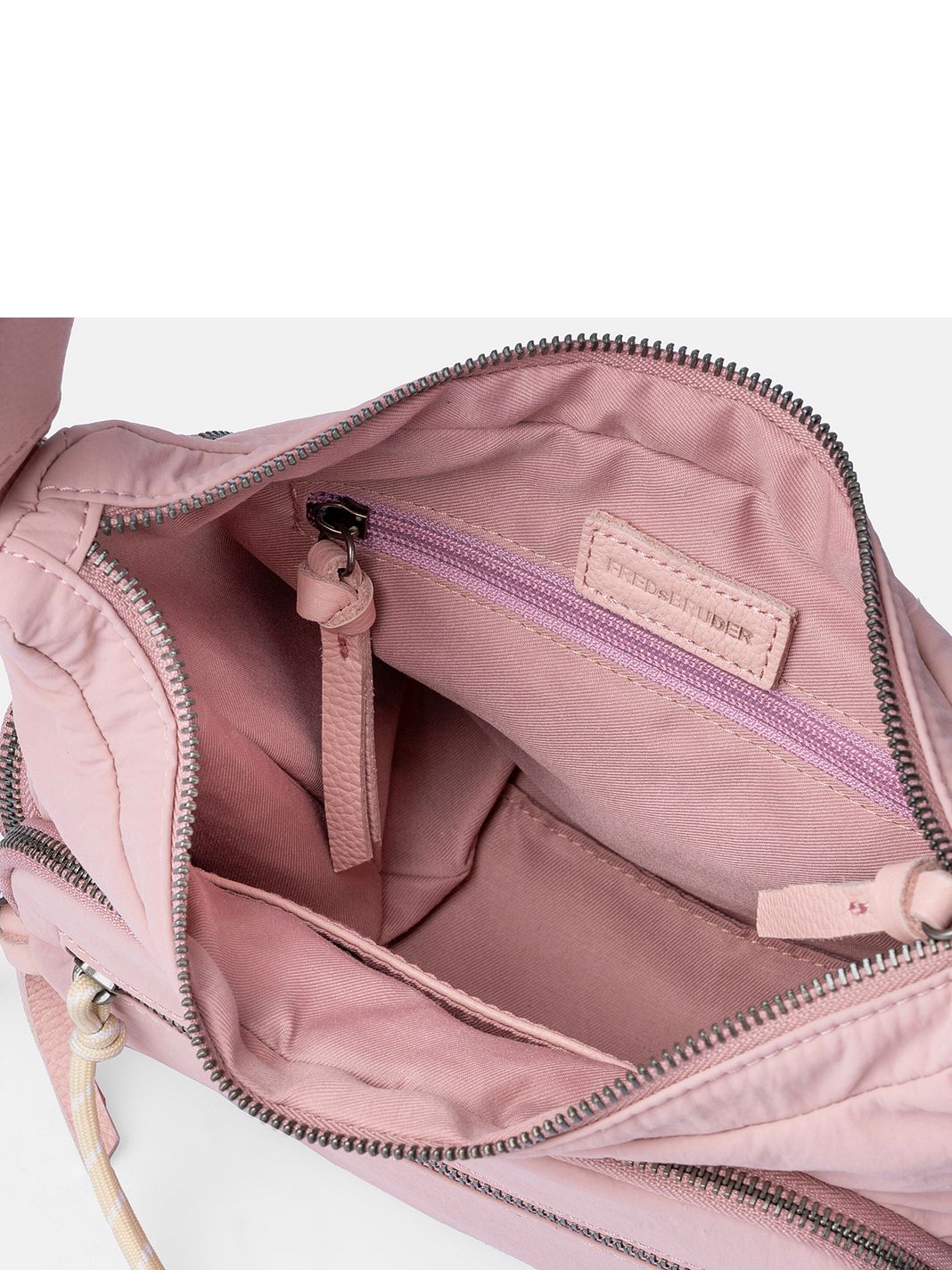 FredsBruder Friends For Life Borsa a tracolla 24.5 cm FredsBruder Friends For Life Borsa a tracolla 24.5 cm