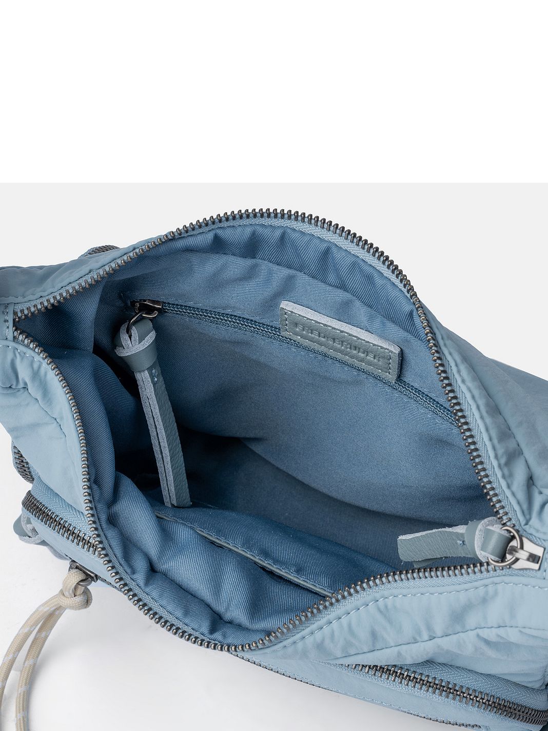 FredsBruder Friends For Life Borsa a tracolla 24.5 cm FredsBruder Friends For Life Borsa a tracolla 24.5 cm