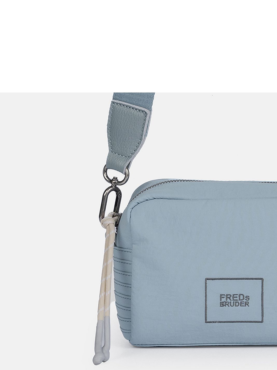 FredsBruder Friends For Life Borsa a tracolla 20 cm FredsBruder Friends For Life Borsa a tracolla 20 cm