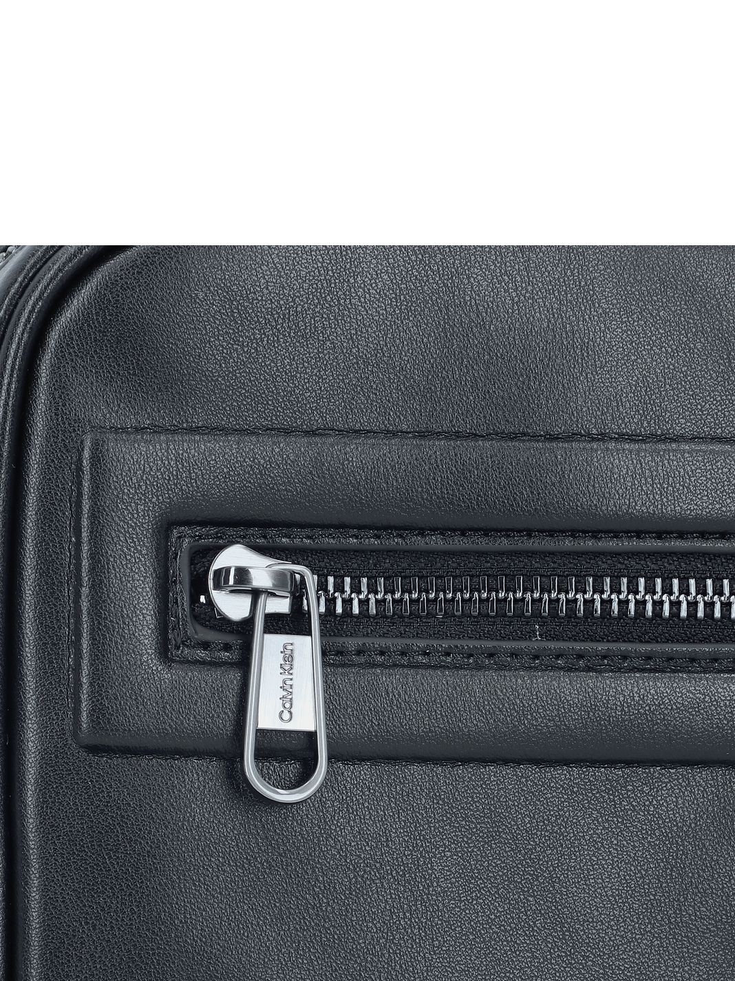 Calvin Klein CK Elevated Borsa a tracolla 17 cm Calvin Klein CK Elevated Borsa a tracolla 17 cm