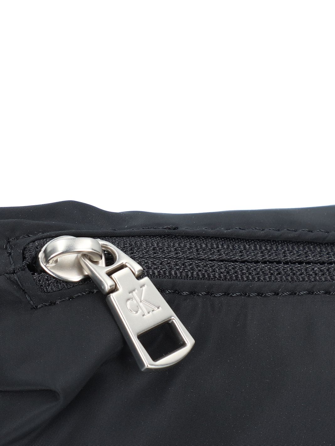 Calvin Klein Jeans Ultralight Borsa a tracolla 31.5 cm Calvin Klein Jeans Ultralight Borsa a tracolla 31.5 cm