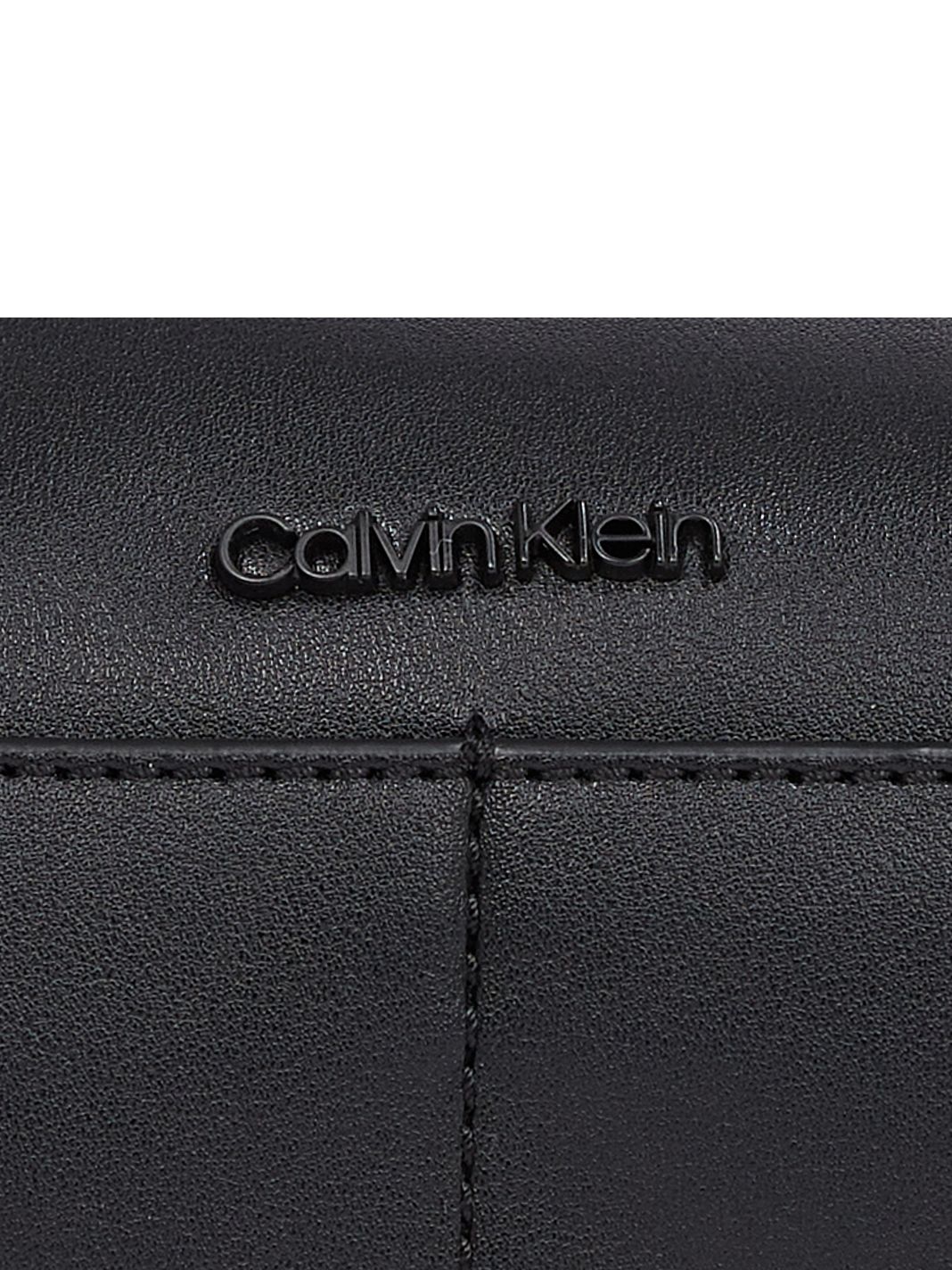 Calvin Klein Clean Essential Borsa a tracolla 20 cm Calvin Klein Clean Essential Borsa a tracolla 20 cm