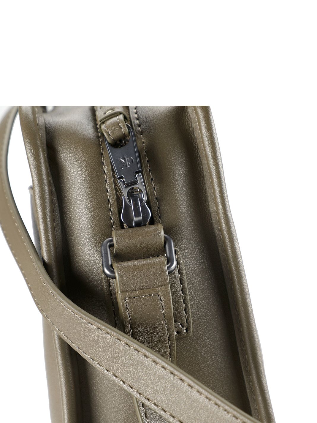Calvin Klein Sculpted Borsa a tracolla 17 cm Calvin Klein Sculpted Borsa a tracolla 17 cm