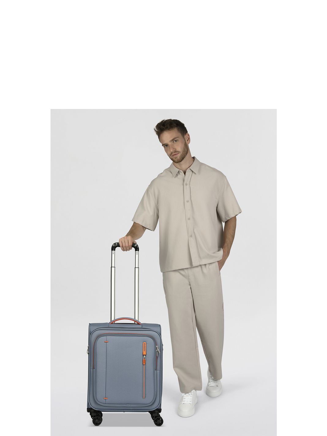 American Tourister Cloudrider 4 kolečka Příruční zavazadlo S 55 cm Rozšiřitelný American Tourister Cloudrider 4 kolečka Příruční zavazadlo S 55 cm Rozšiřitelný