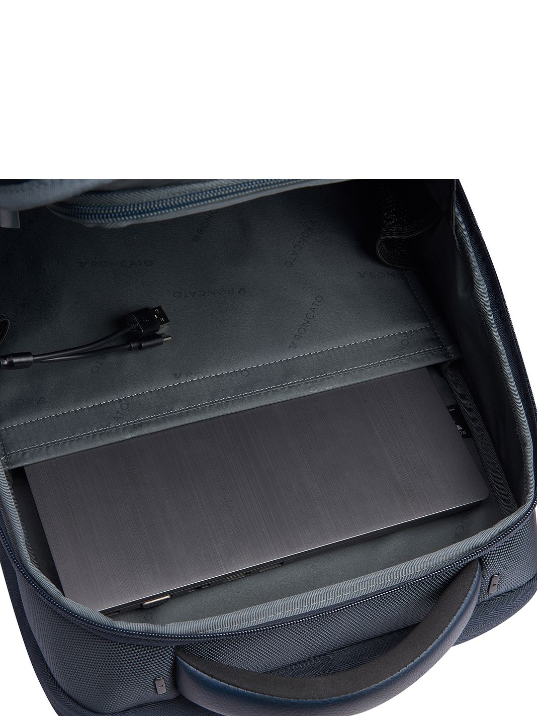 Roncato Panama 4.0 Zaino da giorno 42 cm Vano porta PC Roncato Panama 4.0 Zaino da giorno 42 cm Vano porta PC