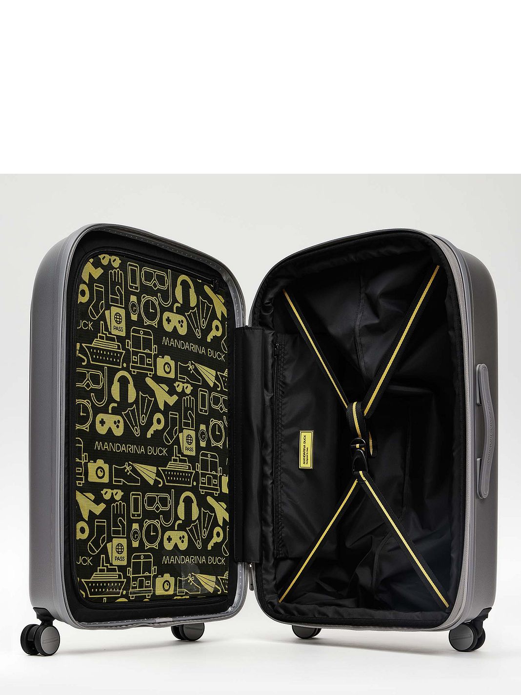 Mandarina Duck Logoduck + 4 ruote Carrello M 69 cm Mandarina Duck Logoduck + 4 ruote Carrello M 69 cm
