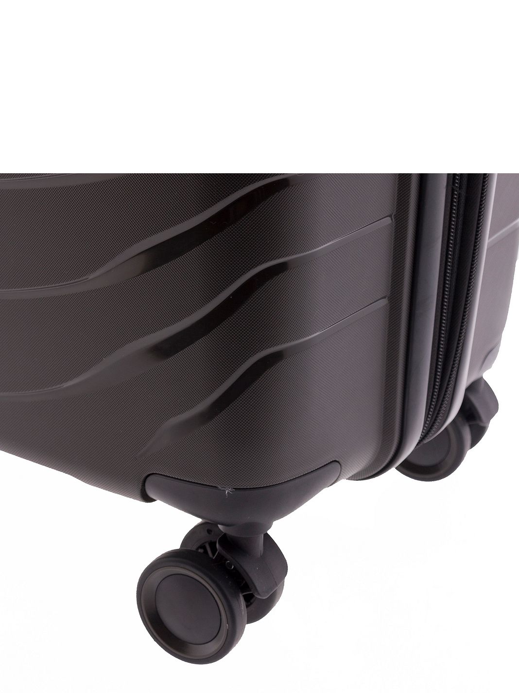 Gladiator 3400 4 kolečka kufr M 67 cm Rozšiřitelný Gladiator 3400 4 kolečka kufr M 67 cm Rozšiřitelný