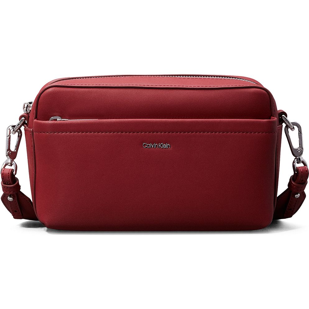 Calvin Klein CK Must Olkalaukku 21.5 cm