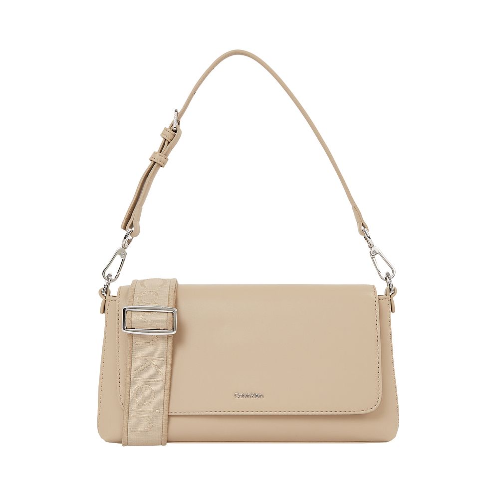 Calvin Klein Ck Must Olkalaukku 27 cm Calvin Klein Ck Must Olkalaukku 27 cm