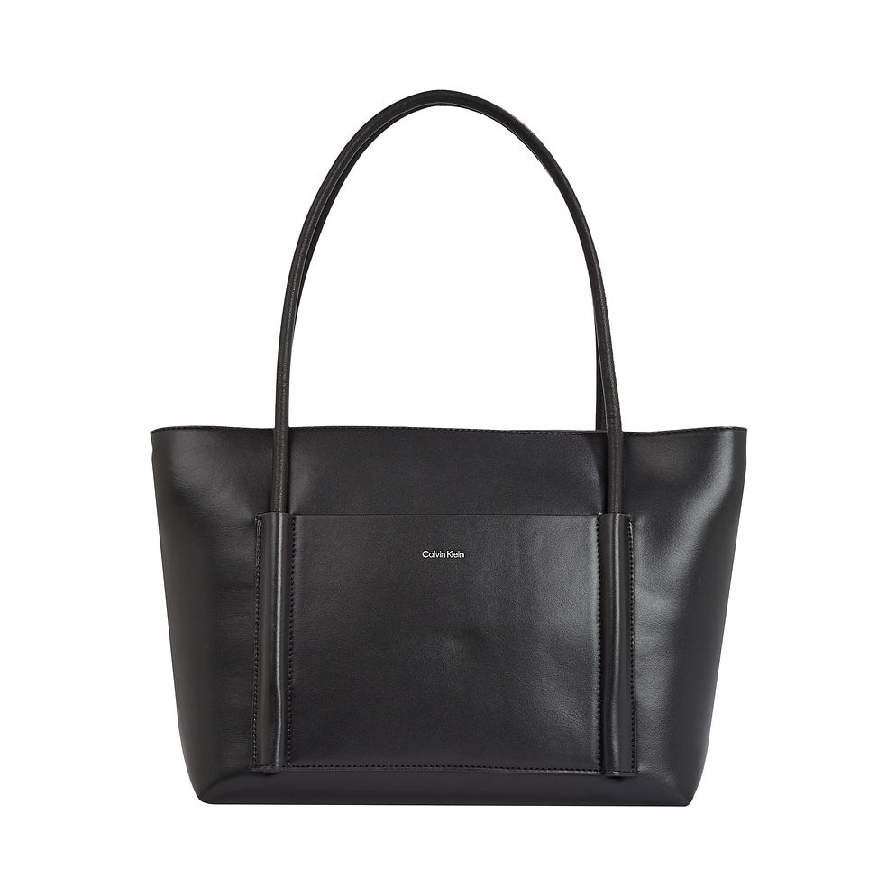Calvin Klein CK Essential Olkalaukku 20 cm Calvin Klein CK Essential Olkalaukku 20 cm