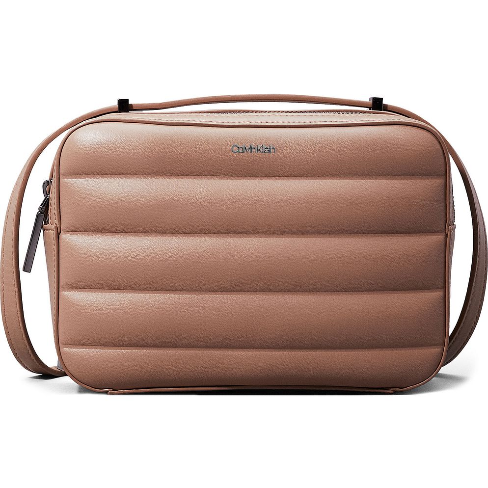Calvin Klein Line Quilt Bolso bandolera 22 cm Calvin Klein Line Quilt Bolso bandolera 22 cm