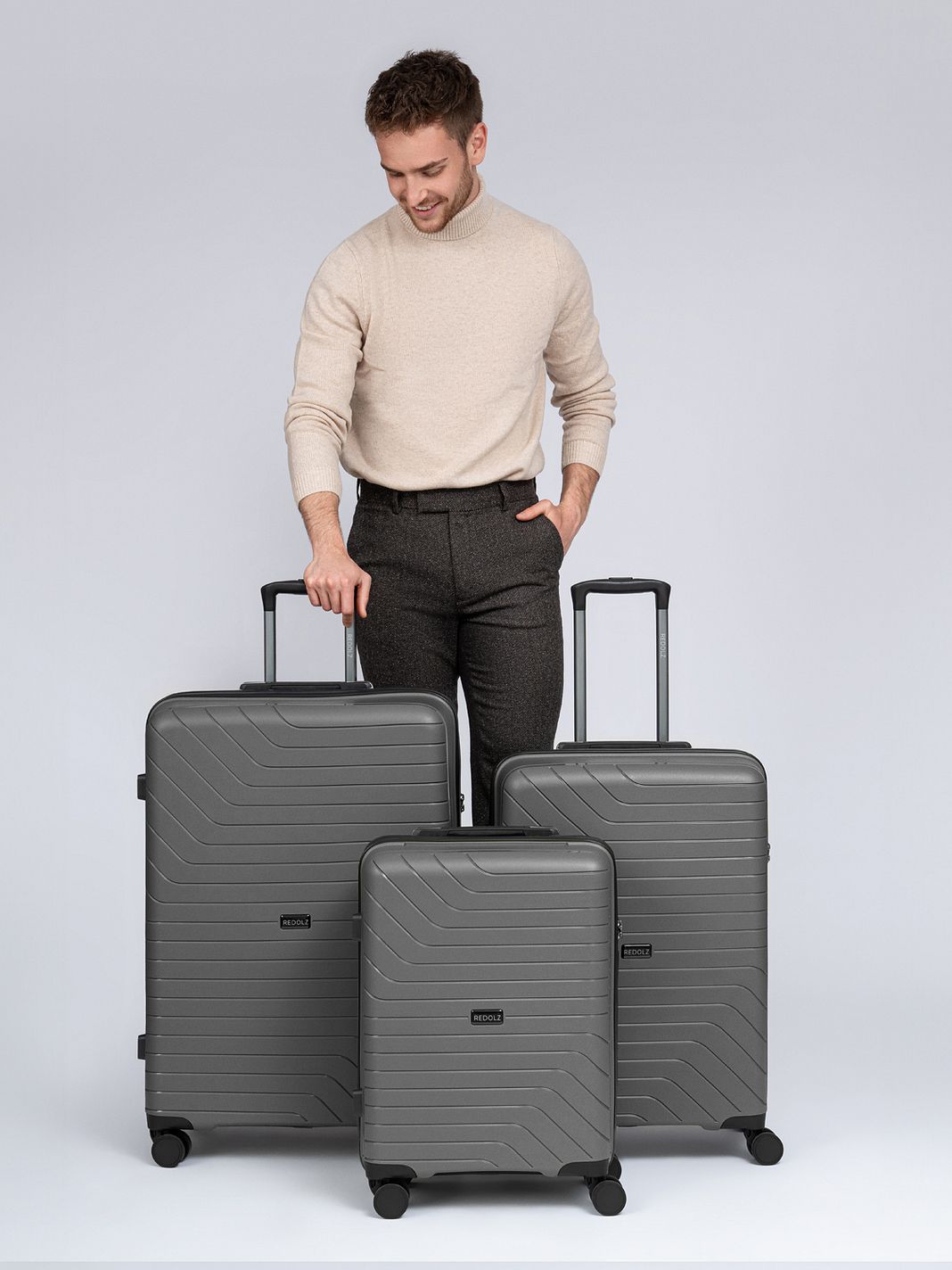 Redolz Essentials 05 3-SET 4 ruote Set di valigie 3 pezzi