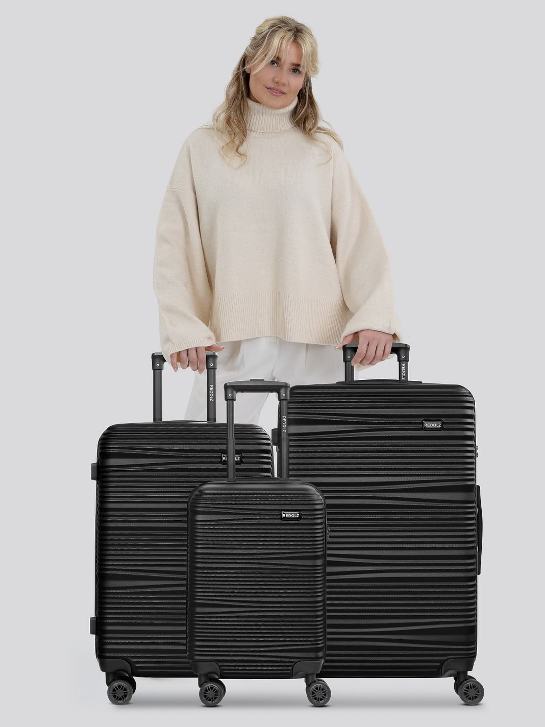 Redolz Essentials 16 3-SET 4 ruote Set di valigie 3 pezzi Redolz Essentials 16 3-SET 4 ruote Set di valigie 3 pezzi