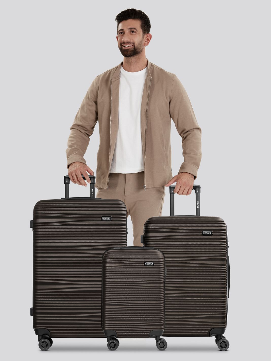 Redolz Essentials 16 3-SET 4 ruote Set di valigie 3 pezzi Redolz Essentials 16 3-SET 4 ruote Set di valigie 3 pezzi