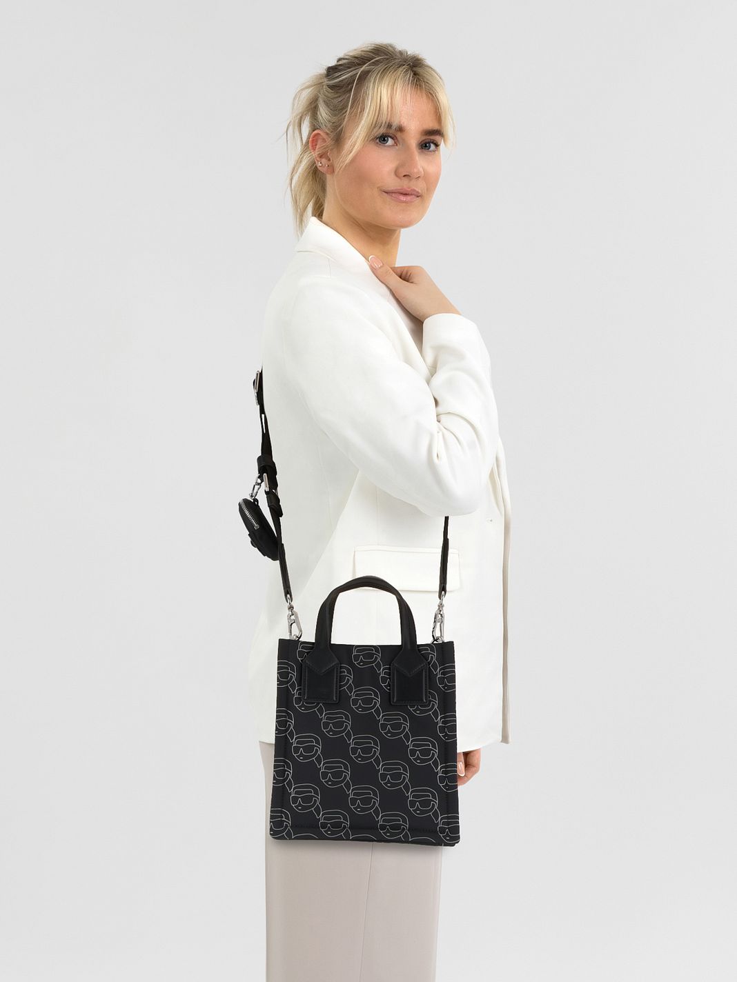 Karl Lagerfeld Ikon Olkalaukku 20.5 cm