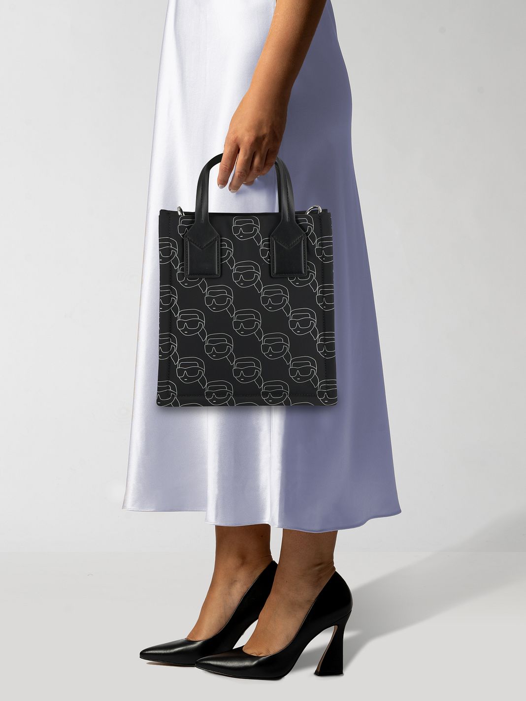 Karl Lagerfeld Ikon Olkalaukku 20.5 cm