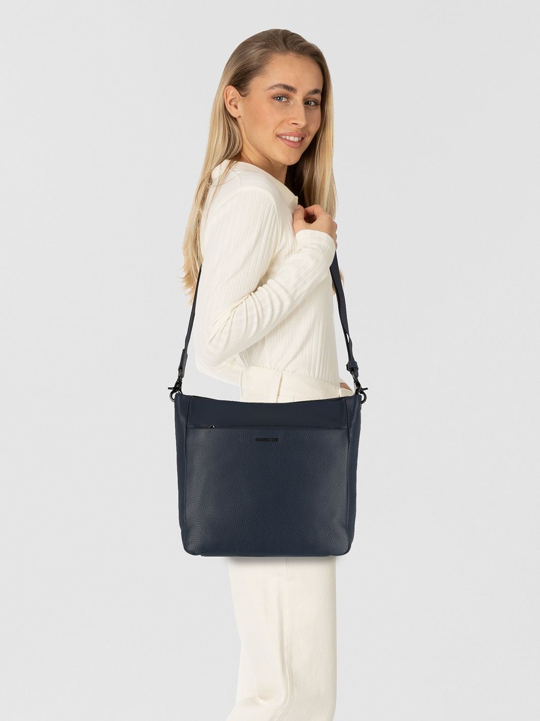 Mandarina Duck Mellow Leather Borsa a tracolla Vera Pelle 30 cm Mandarina Duck Mellow Leather Borsa a tracolla Vera Pelle 30 cm