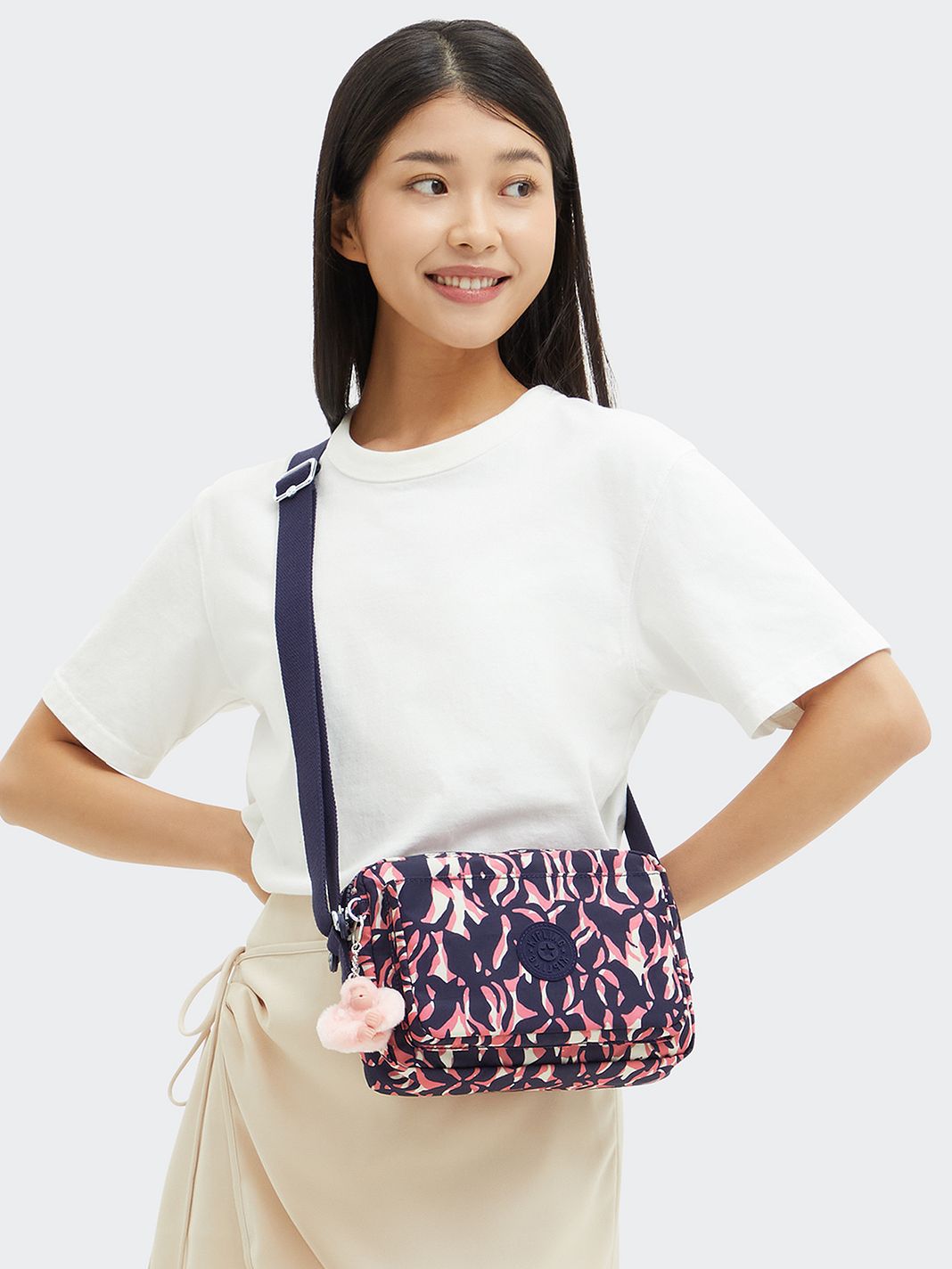 Kipling Basic Prt Abanu Bolsa de hombro M 24 cm Kipling Basic Prt Abanu Bolsa de hombro M 24 cm